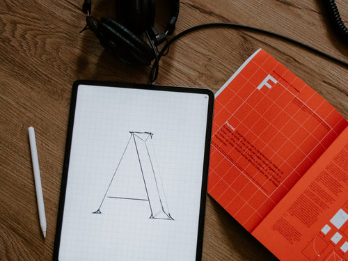 GPS Tracker LoRa Bluetooth 5.3 6 Months Battery No Subscription